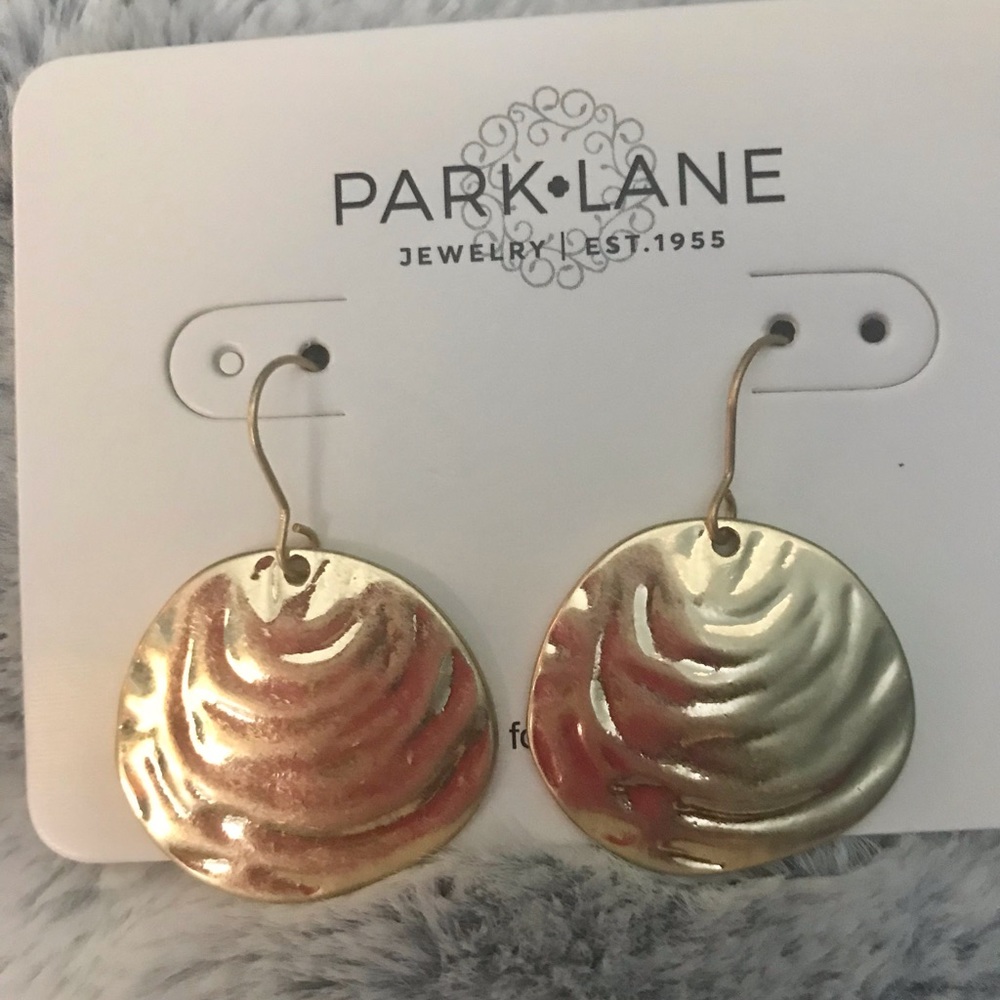Park Lane sea shell earrings- goldtone